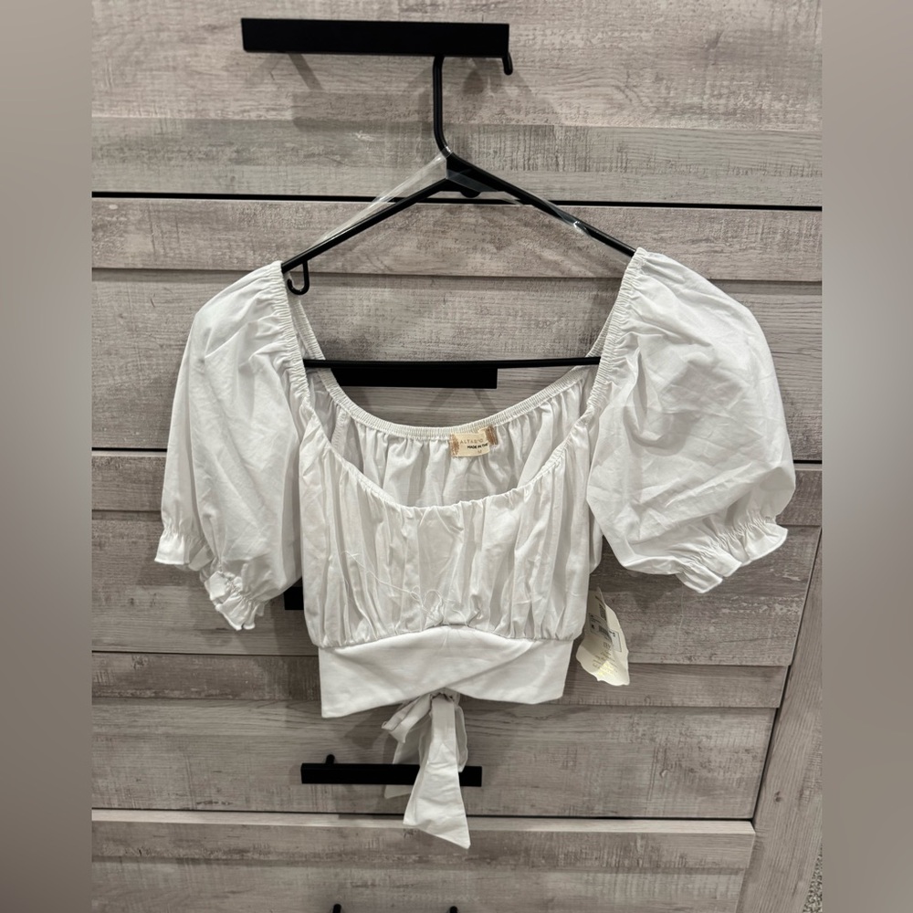 altered state white puffy sleeve crop top